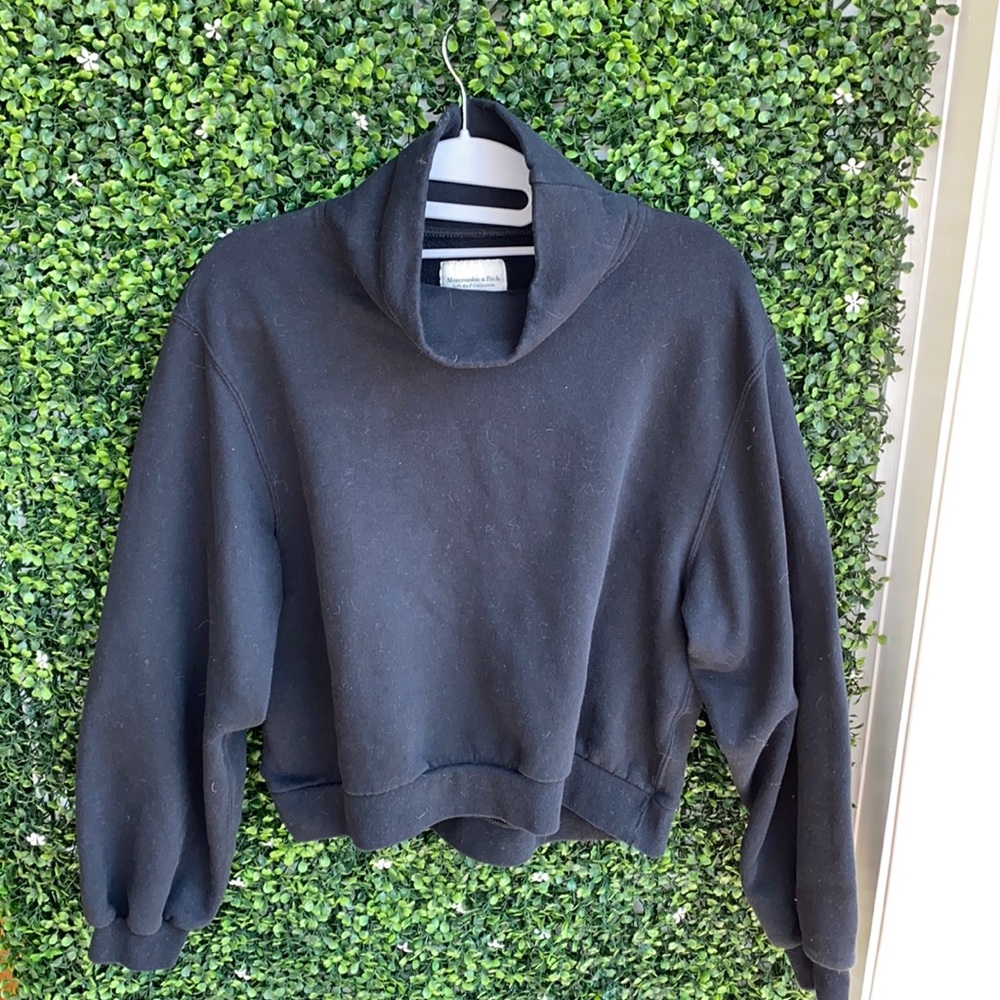 Abercrombie and Fitch crew turtle necks